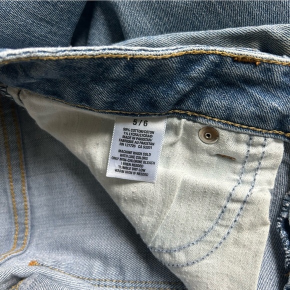 Aeropostale Low-rise Blue Straight Leg Capri Jeans Size 5 - Picture 6 of 9